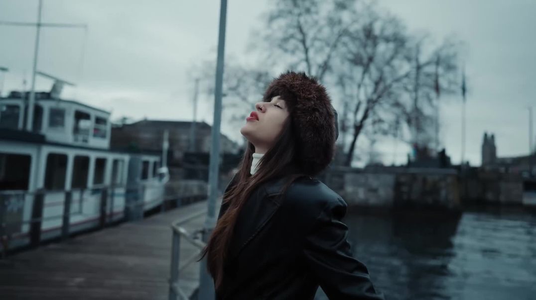 ⁣Afra-Zeze (2)